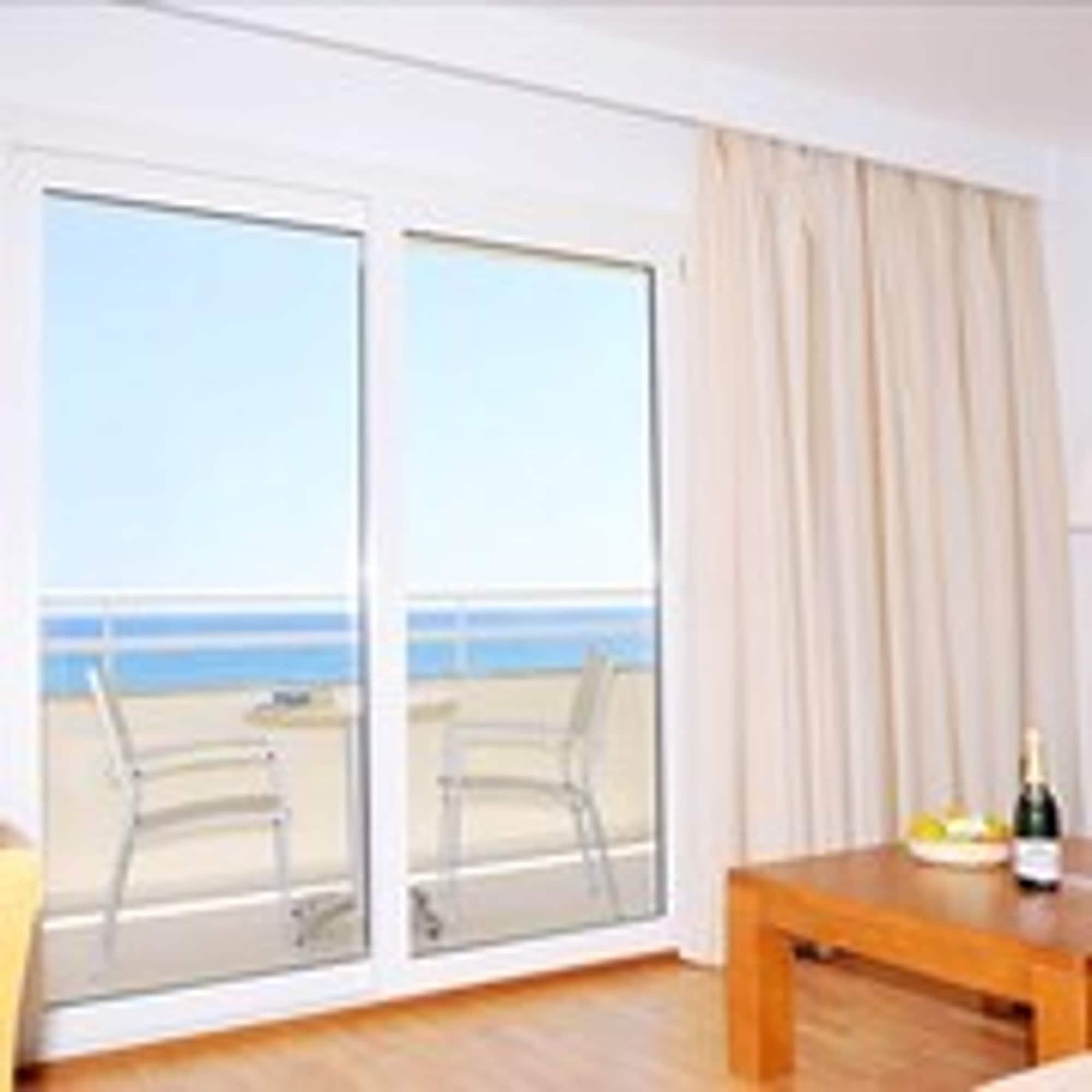 Cabot Cap De Mar 호텔 칼라 보나 외부 사진